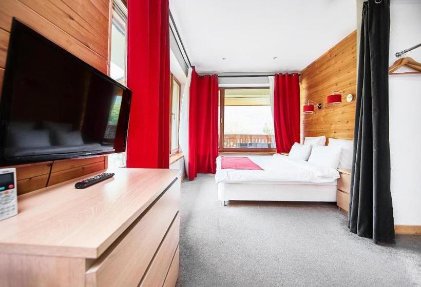 בית מלון כפרי Park Chalet Residence