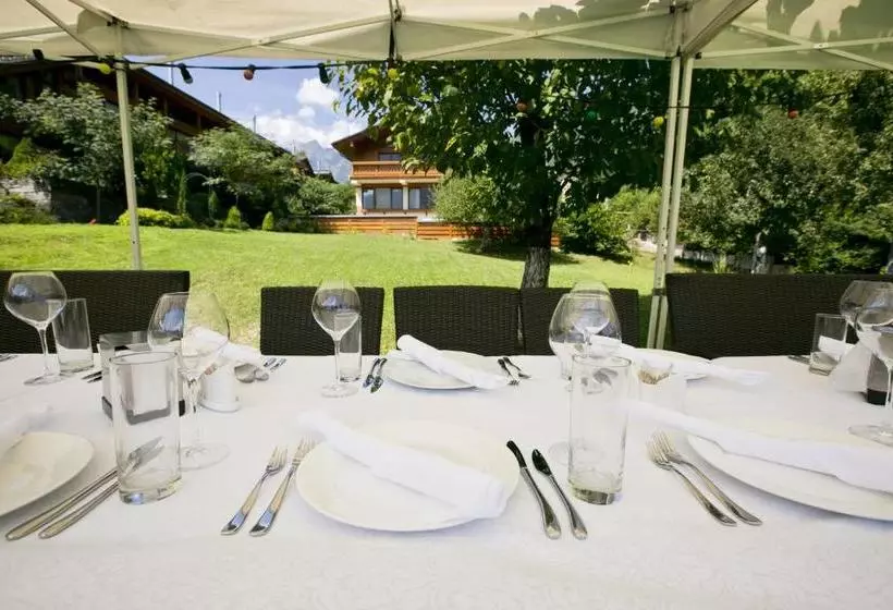 ホテル Park Chalet Residence