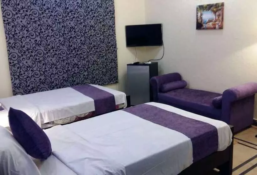 هتل Serene Residence