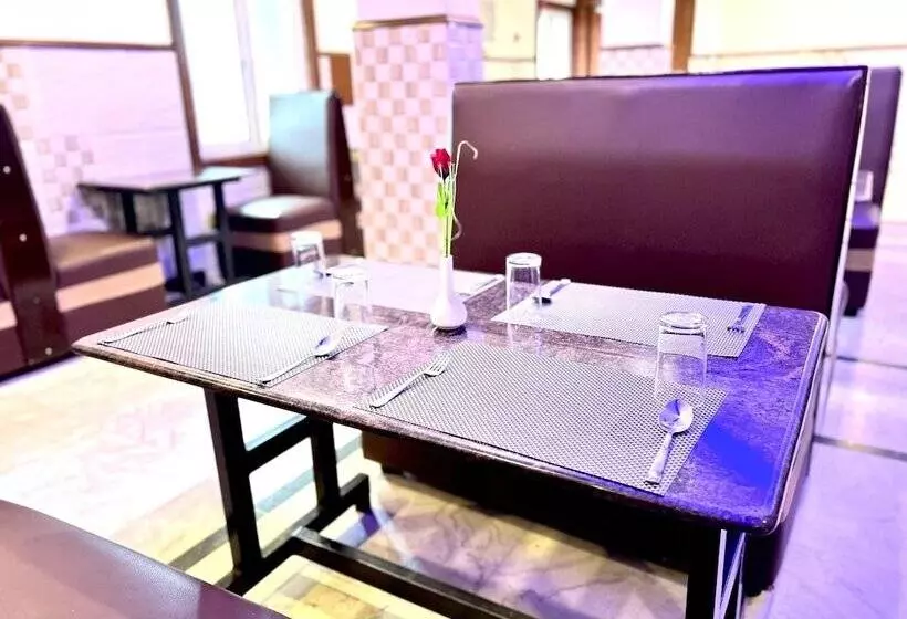 Hotelli Set Residency