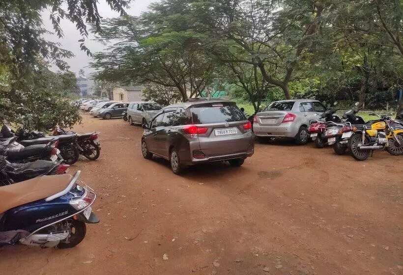 Hotelli Set Residency