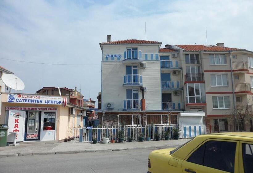 בית מלון כפרי Sianie Guest House