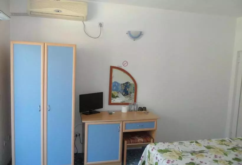 هتل Sianie Guest House