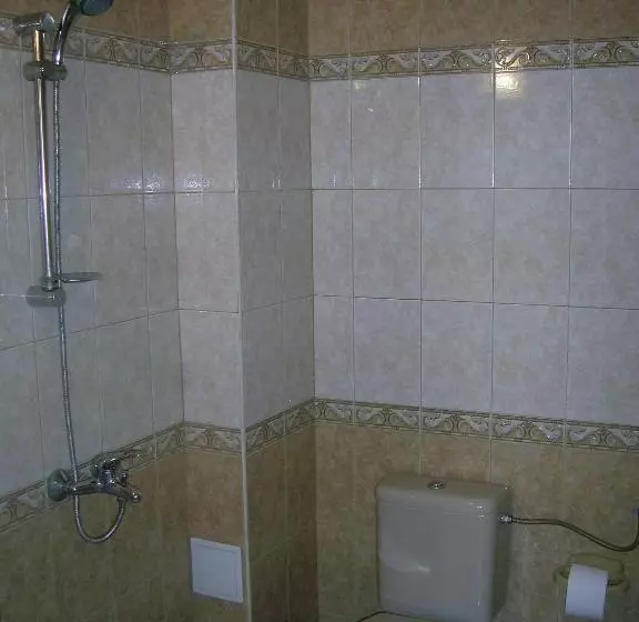 هتل Sianie Guest House