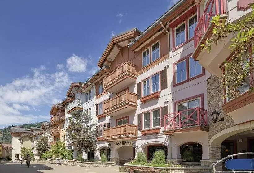 ホテル The Residences At Sun Peaks Grand