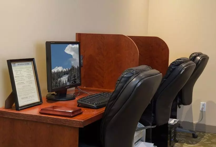 ホテル The Residences At Sun Peaks Grand