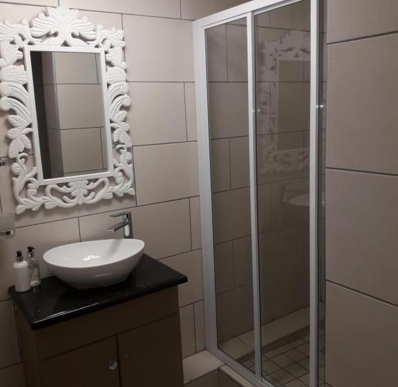 Отель Tuscany Vryburg