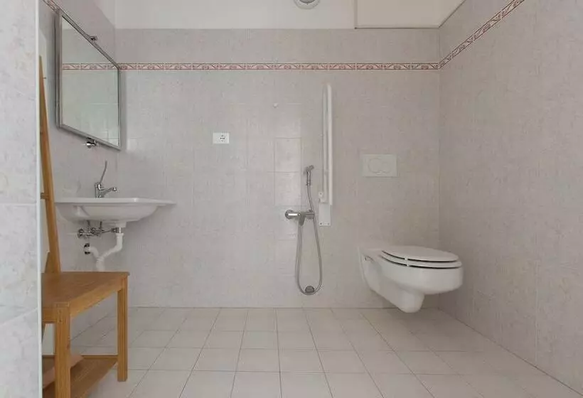 ペンション Affittacamere Le Giare