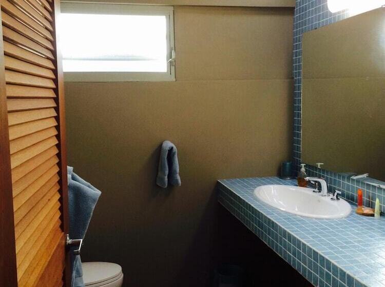 پانسیون Casa De Amistad Guesthouse