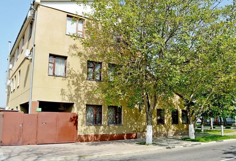 פנסיון Guest House On Chernomorskaya Ulitsa