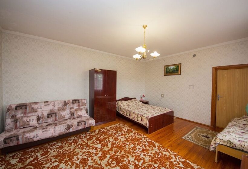 פנסיון Guest House On Chernomorskaya Ulitsa