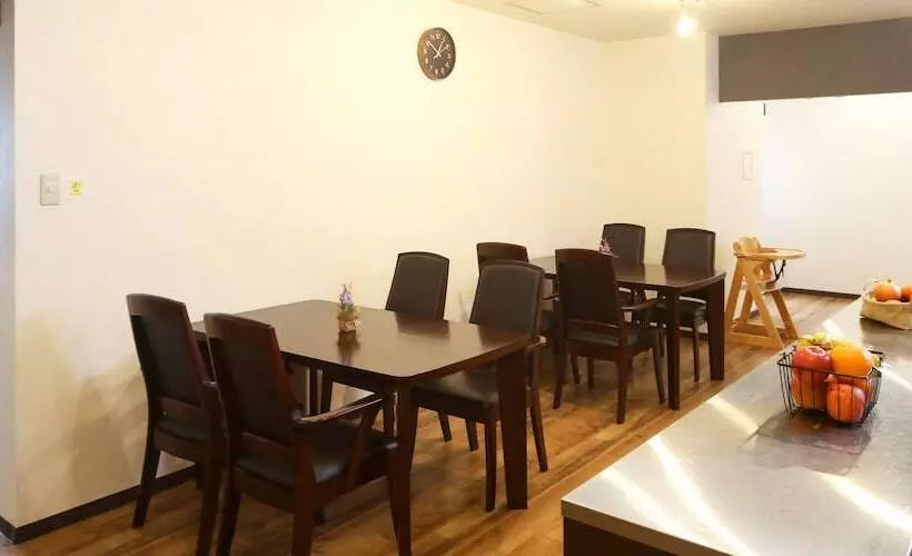 Air Hostel Lcc