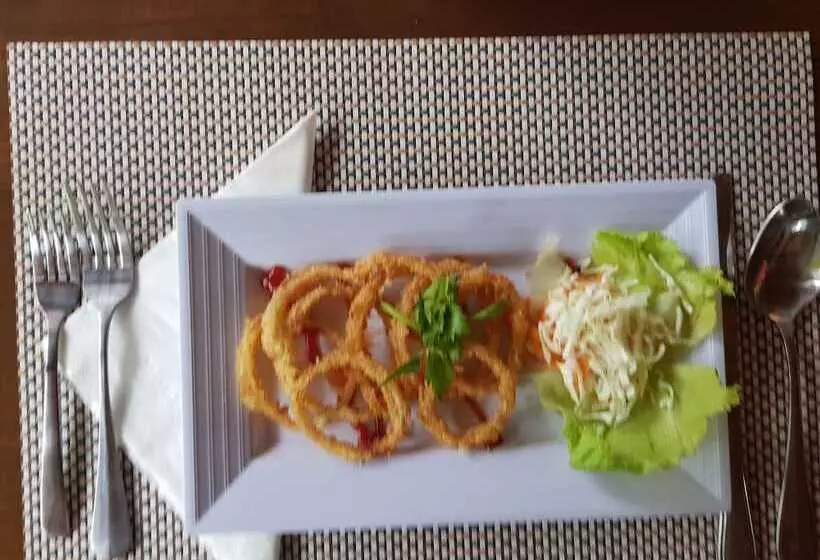 ベッドアンドブレックファースト Nipah Pool Villas & Restaurant