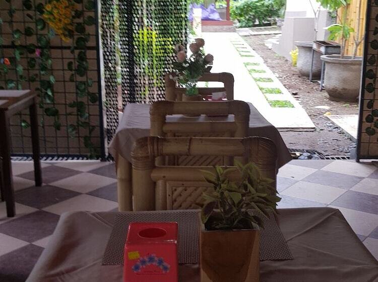 Bed and Breakfast Nipah Pool Villas & Restaurant