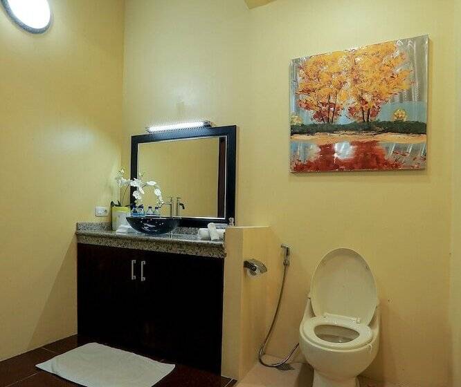 Bed and Breakfast Nipah Pool Villas & Restaurant