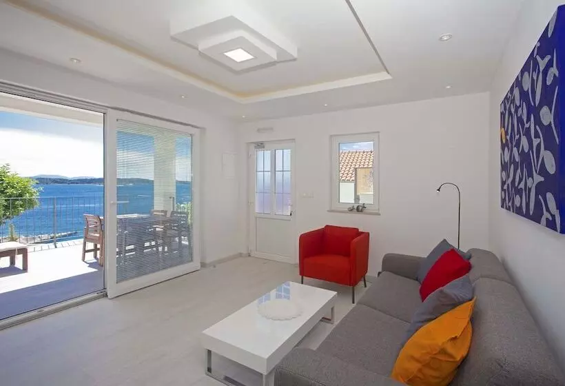 Blue Bay Residence