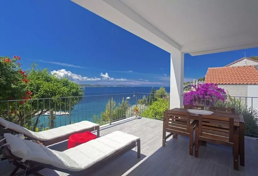 Blue Bay Residence