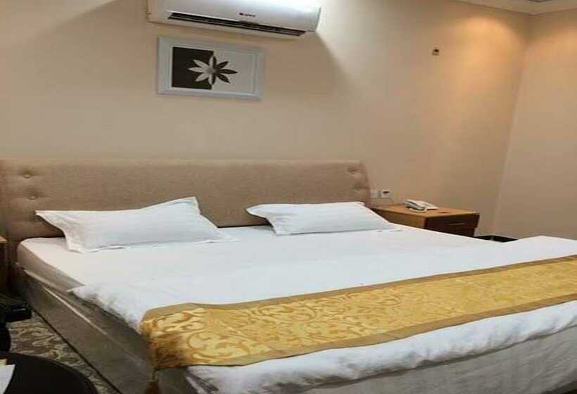 ホテル Almasah Altaj Apart