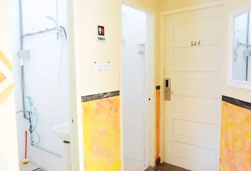 هتل Natol Homestay  L.a