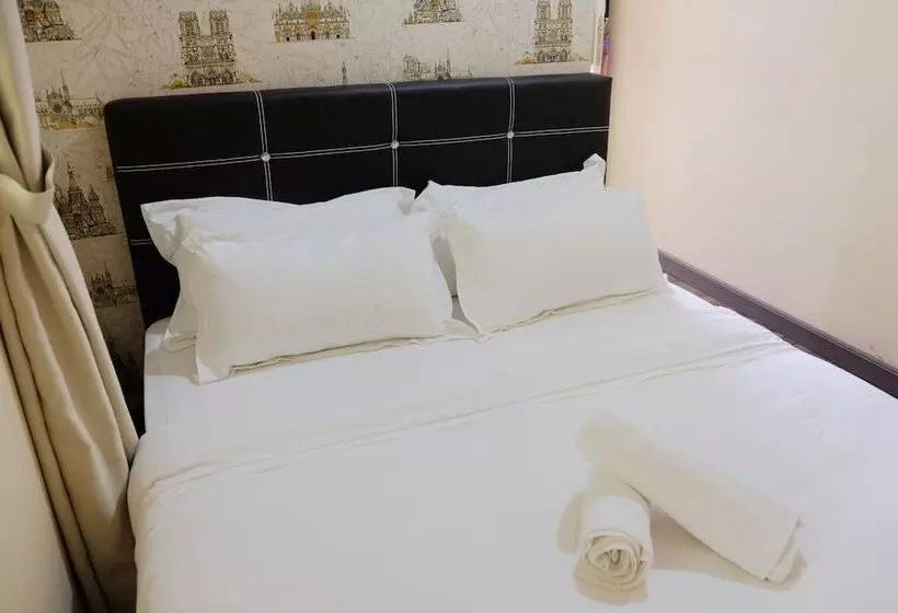 هتل Natol Homestay  L.a