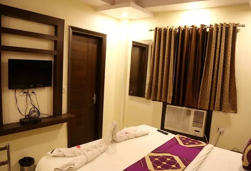 Hotel Shivam International
