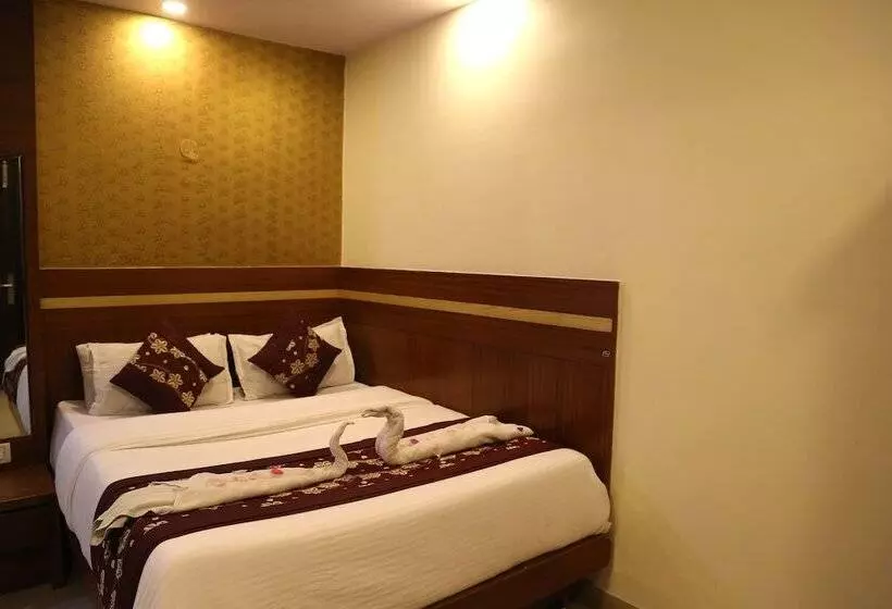 Hotel Shivam International