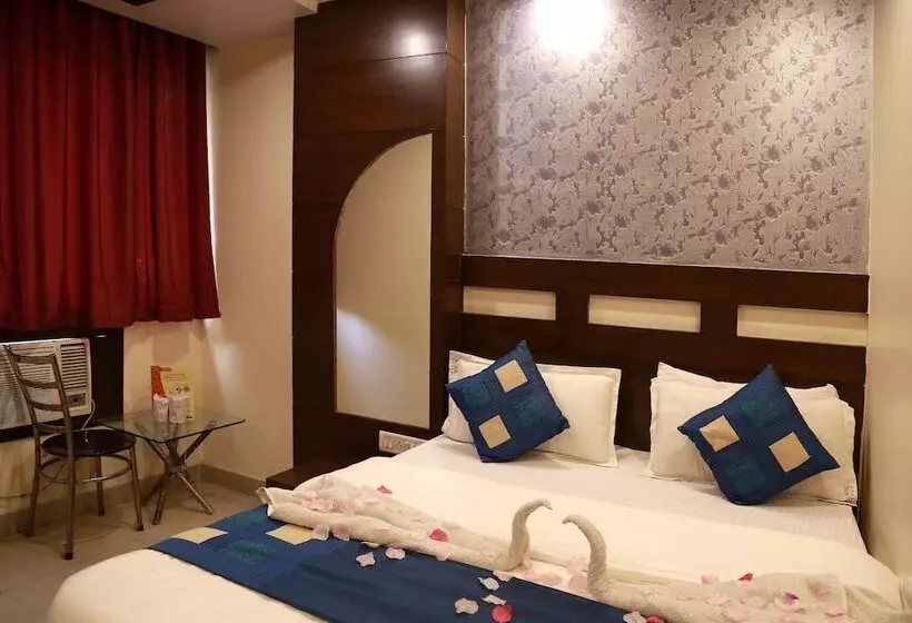 Hotel Shivam International