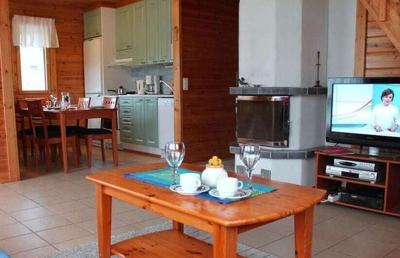 Nuppulanranta Cottage By Lake