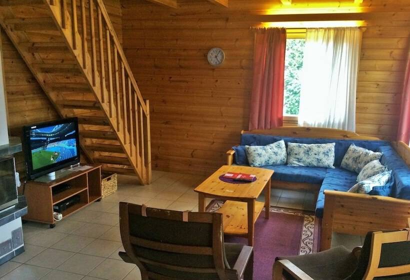 Nuppulanranta Cottage By Lake