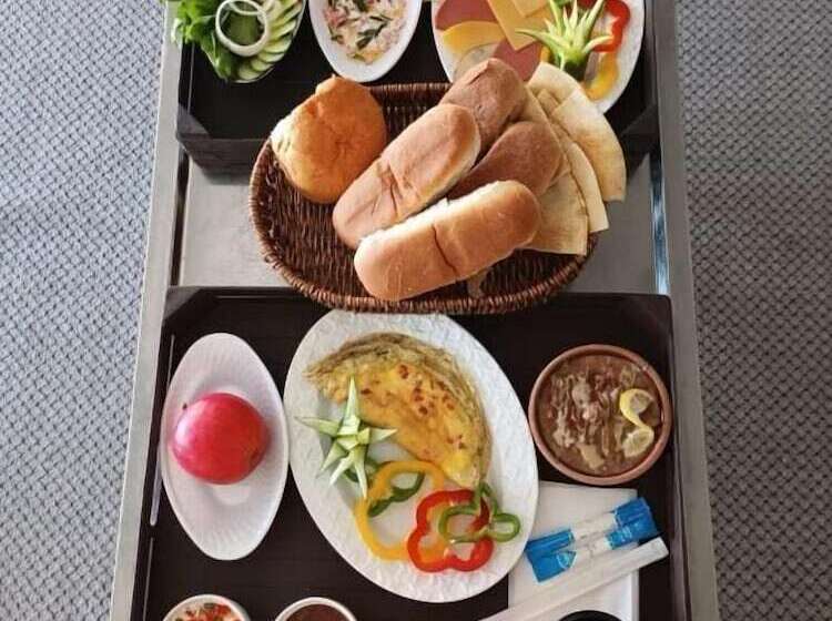 Al Raha Hotel Suites