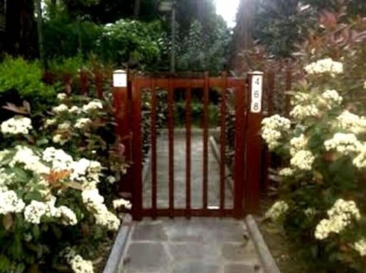 تختخواب و صبحانه Mel Affittacamere