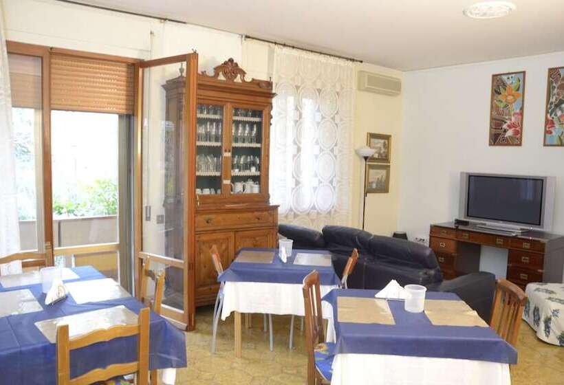 تختخواب و صبحانه Mel Affittacamere