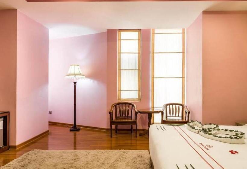 Grand Central Hotel Mandalay