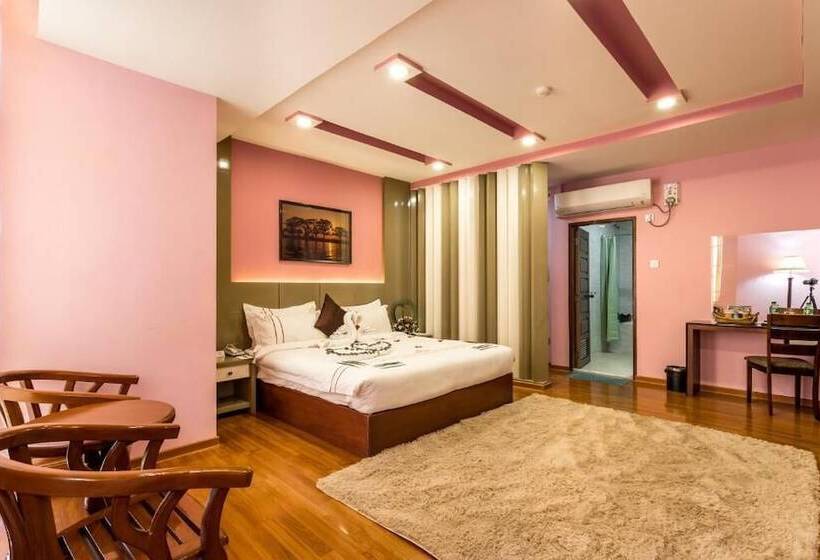 Grand Central Hotel Mandalay