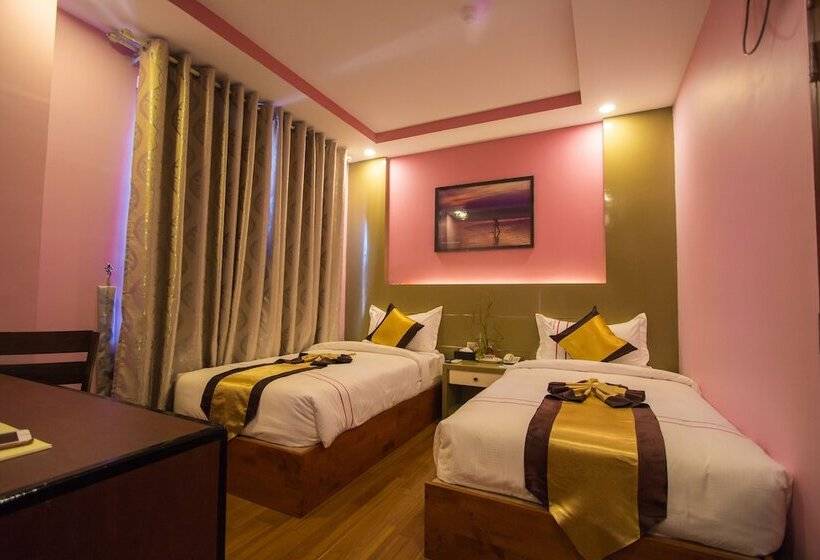 Grand Central Hotel Mandalay