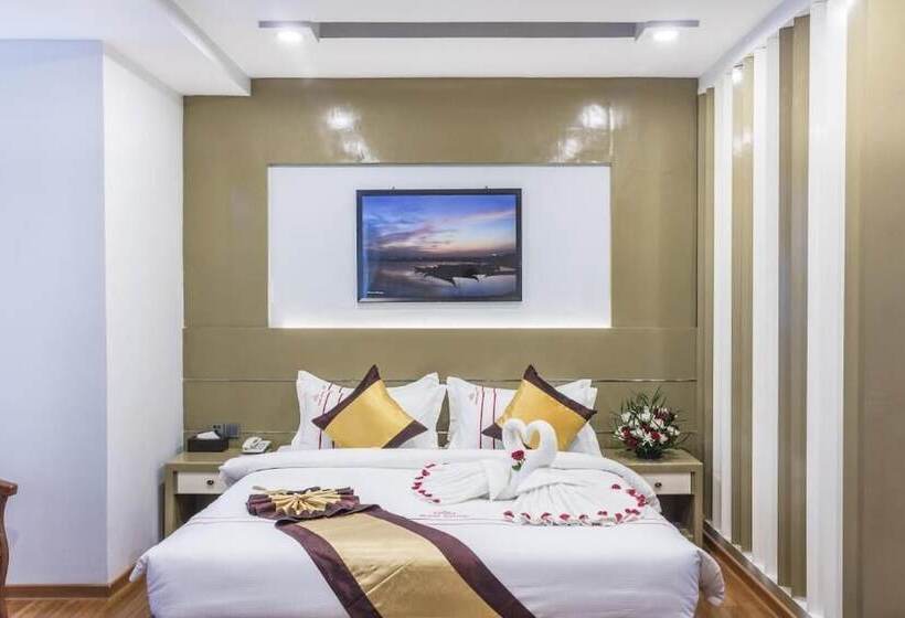 Grand Central Hotel Mandalay