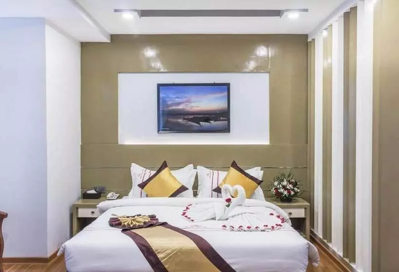 Grand Central Hotel Mandalay