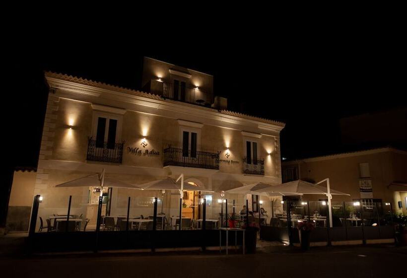 여관 Villa Adua