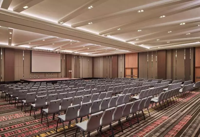 Hotelli Aloft Langkawi Pantai Tengah