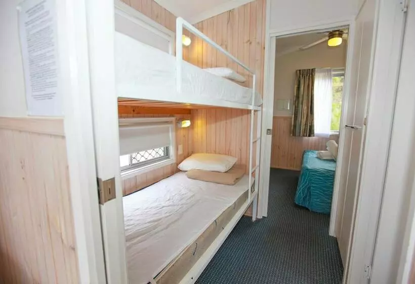 Hotelli Corrimal Beach Tourist Park