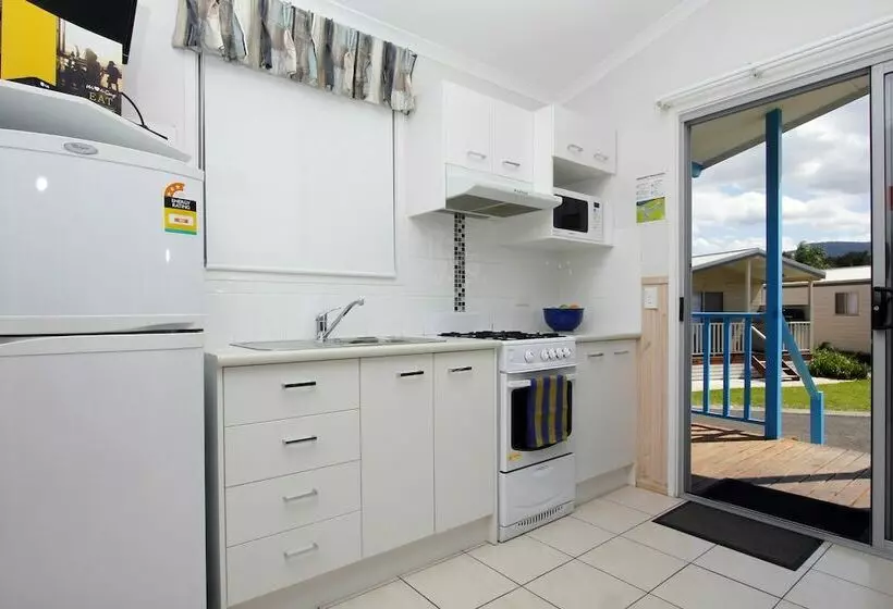 Hotelli Corrimal Beach Tourist Park