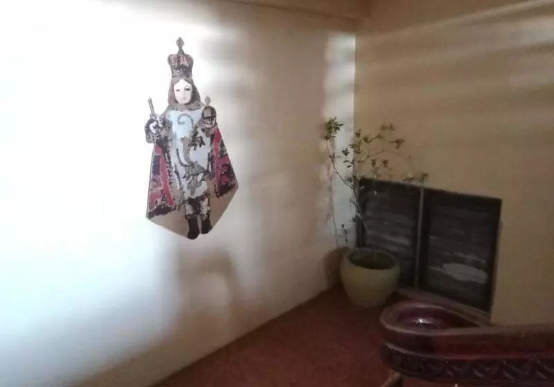 Hotelli Garcia Legaspi Mansion