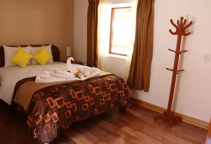 Hotelli La Casa Del Abuelo Riverside