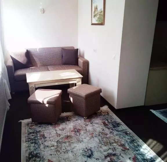 Hotelli Prospekt Mira