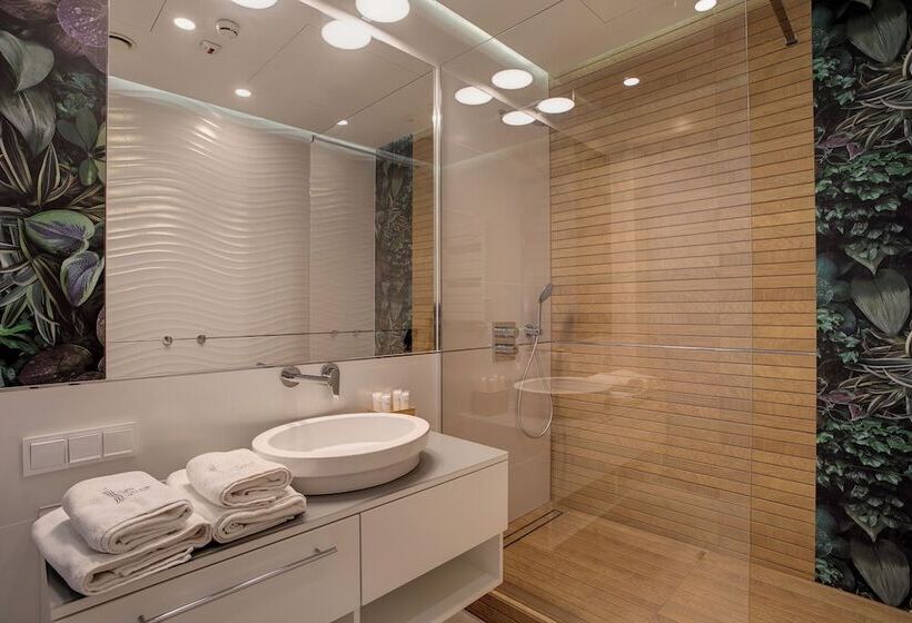 In The Sky   Apartamenty W Sky Tower