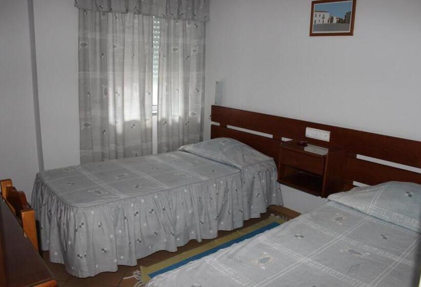 پانسیون Dom Fernando I