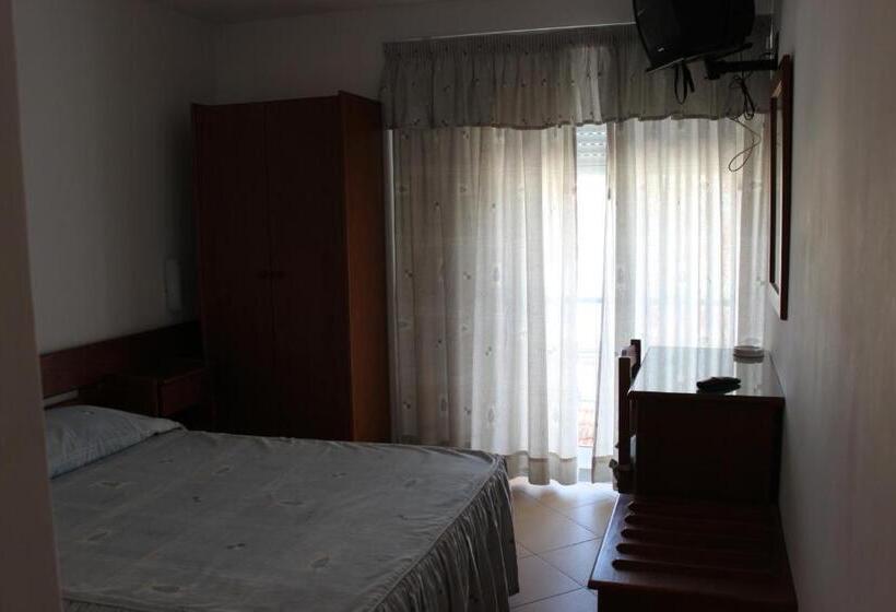 پانسیون Dom Fernando I