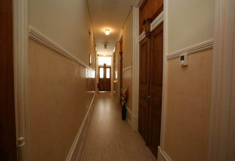 پانسیون Alojamento Local Primavera