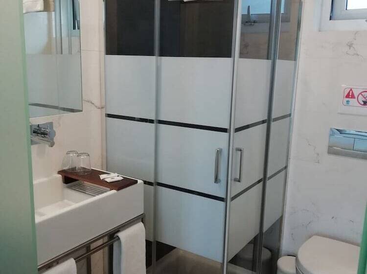 پانسیون Alojamento Local Primavera