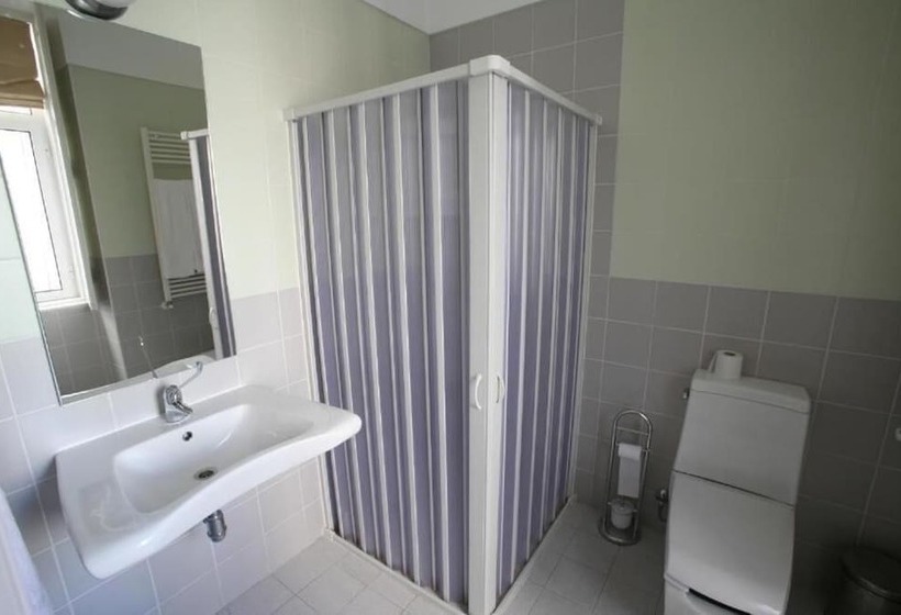 پانسیون Alojamento Local Primavera